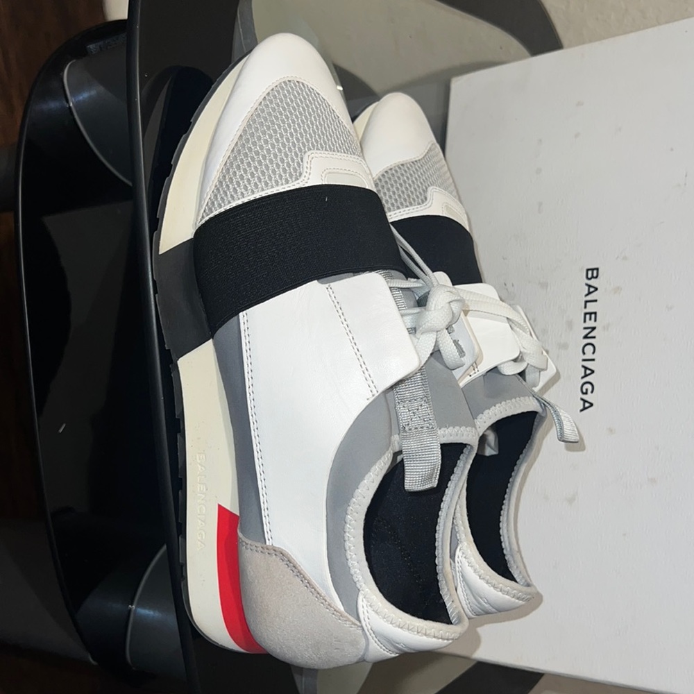 BALENCIAGA RACE RUNNERS‼️‼️ Size 40 - Picture 6 of 11